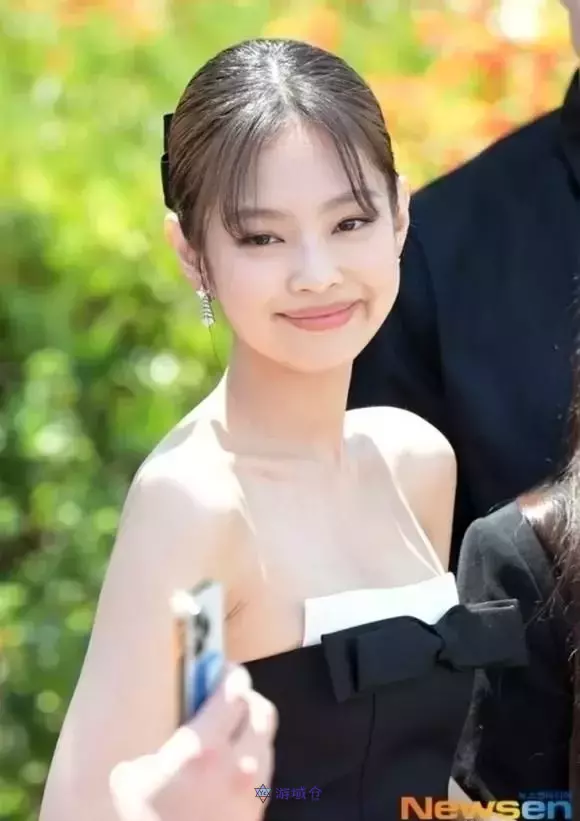 BLACKPINK Jennie将在6月以个人身份回归?本人回应了 BLACKPINK Jennie将在6月以个人身份回归?本人回应了