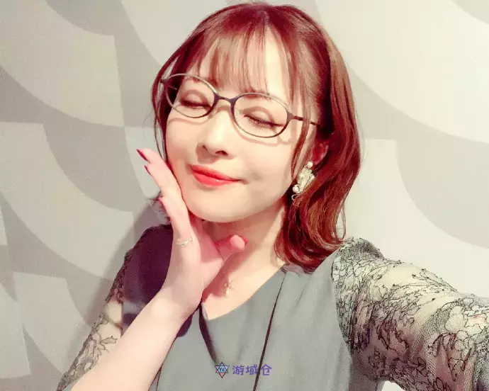 日本声优 内山夕实 与 小林裕介 宣布结婚 日本声优 内山夕实 与 小林裕介 宣布结婚