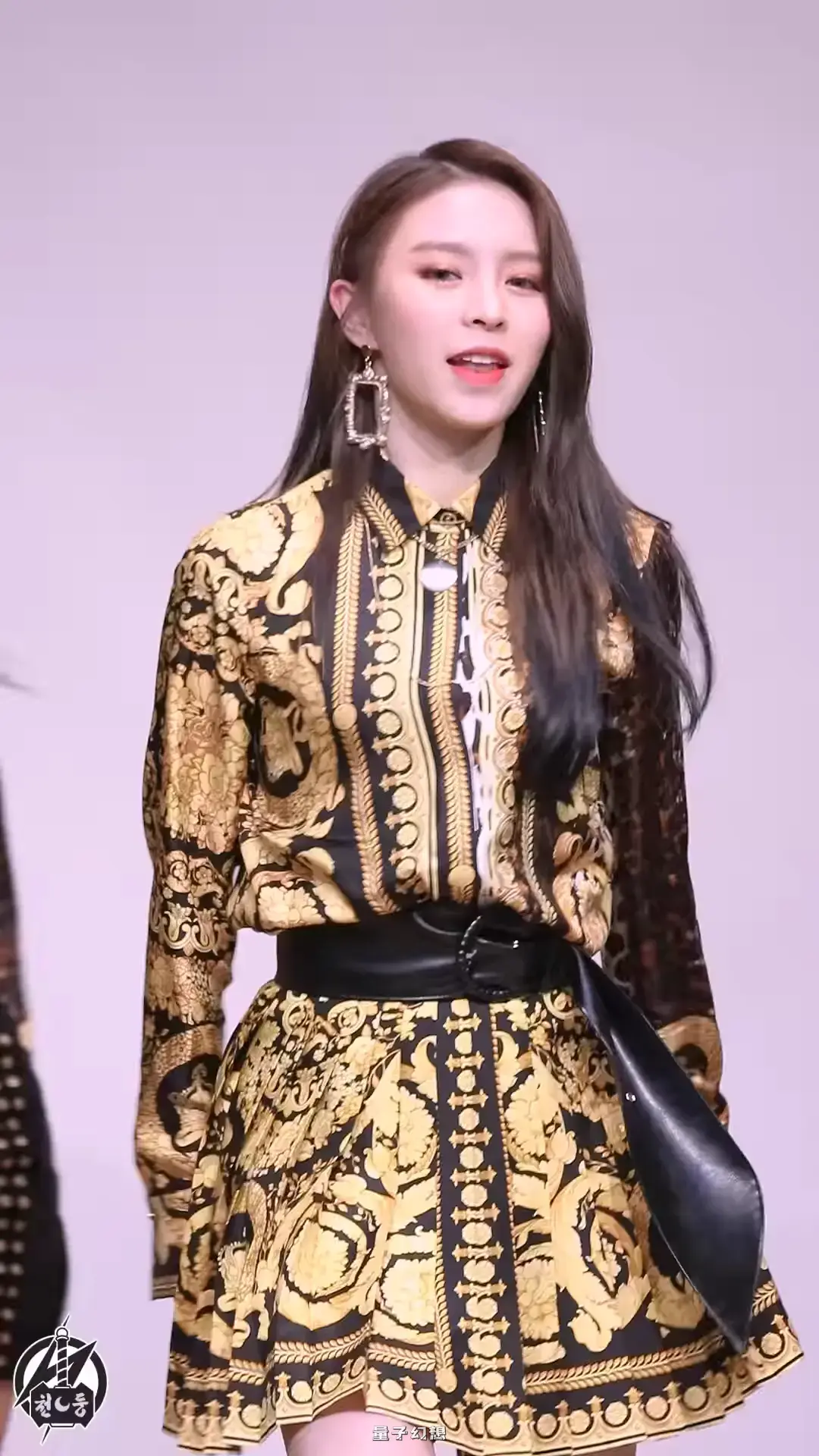 [饭拍视频] CLC 女团饭拍秀 [25合集 13.2 GB] 其他主播 第3张